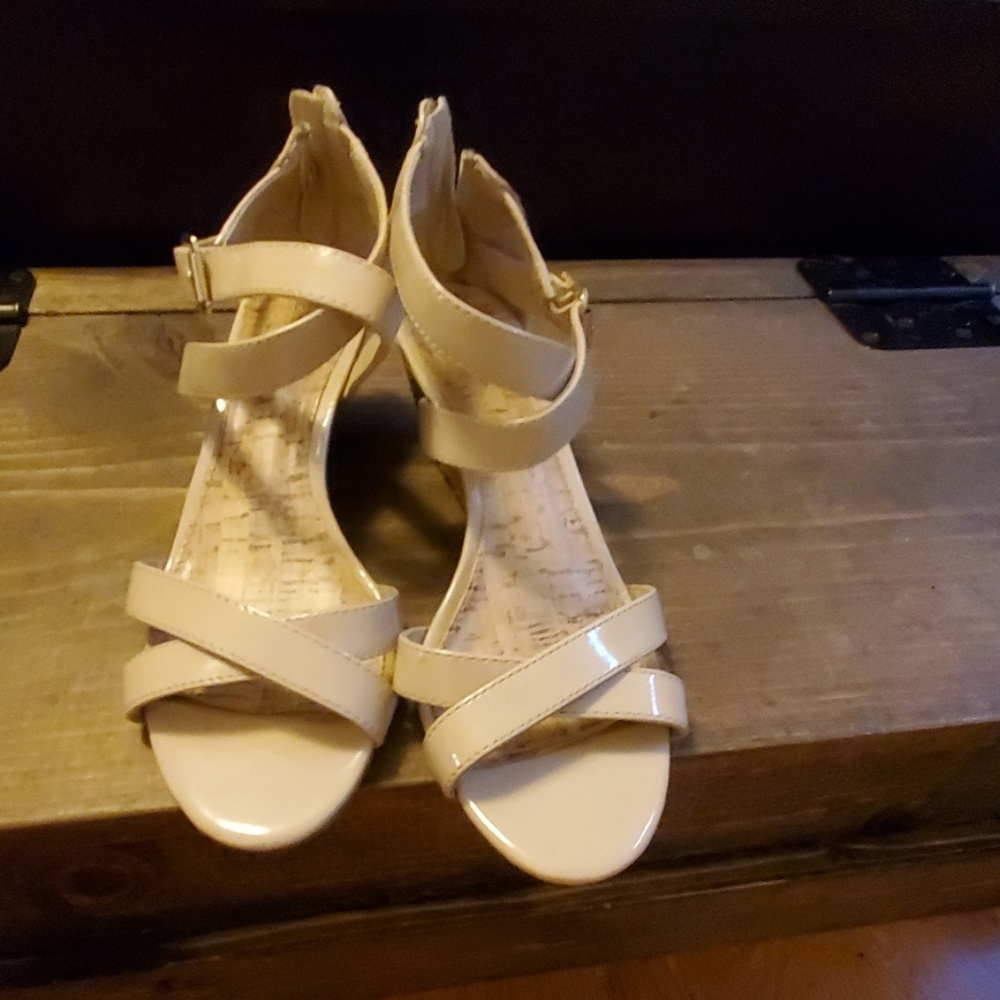 Low Heel Strappy Sandals